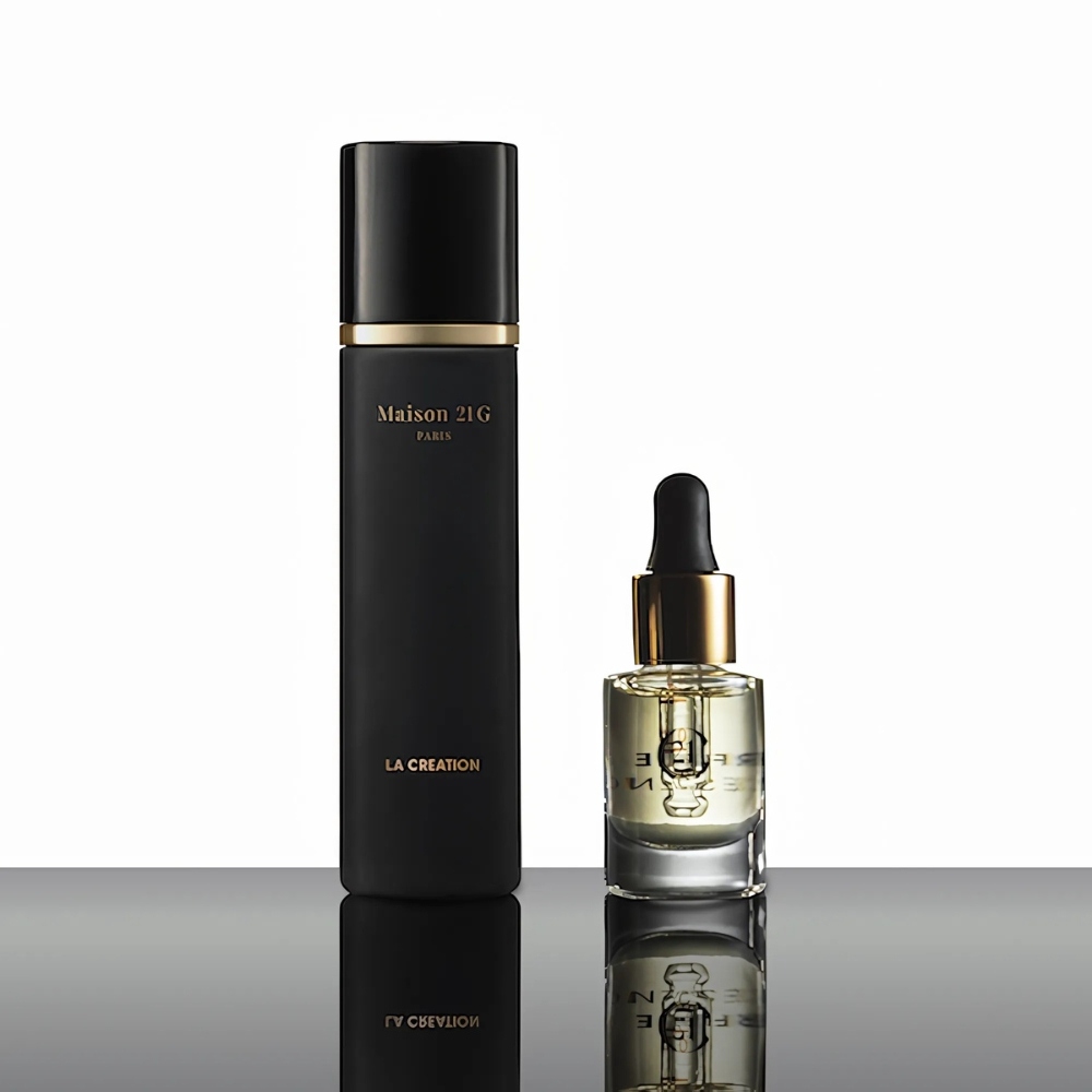 La Creation Leather Eau de Parfum & Black Lily Magnifier