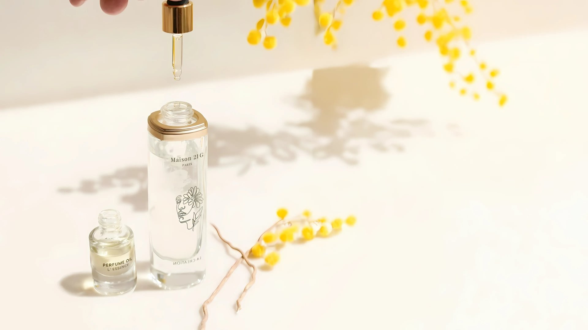 Image 2: CREATE YOUR OWN PERSONALIZED PERFUME